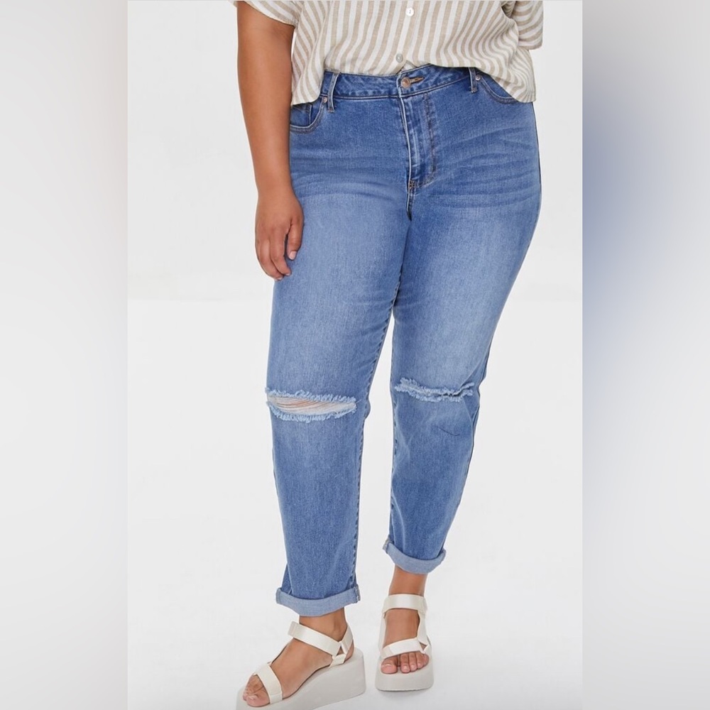 Plus Size Distressed Boyfriend Jeans, size 20